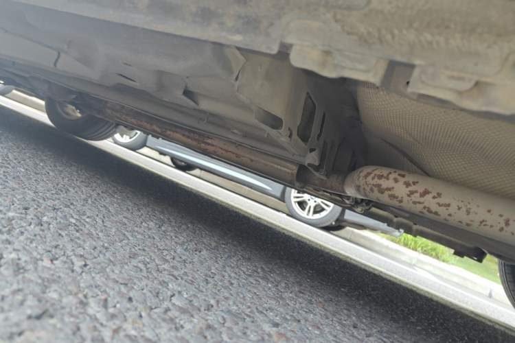 Used Buick LaCrosse 2012 2.4L SIDI Elegant Edition Chassis Rear Left