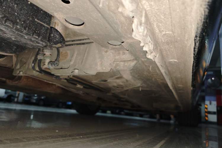 Used Buick LaCrosse 2012 2.4L SIDI Elegant Edition Chassis Rear Right