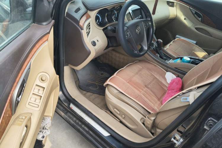 Used Buick LaCrosse 2012 2.4L SIDI Haoya Edition Driver Seat