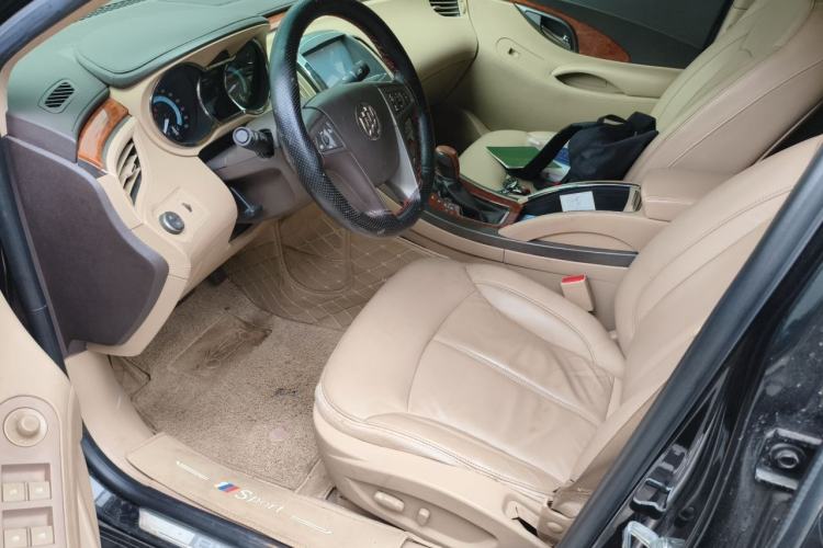 Used Buick LaCrosse 2012 2.4L SIDI Haoya Edition Driver Seat