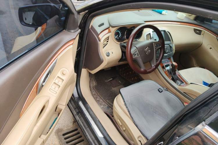 Used Buick LaCrosse 2012 2.4L SIDI Haoya Edition Driver Seat