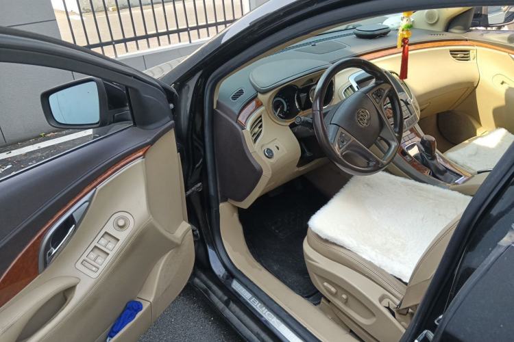 Used Buick LaCrosse 2012 2.4L SIDI Haoya Edition Driver Seat