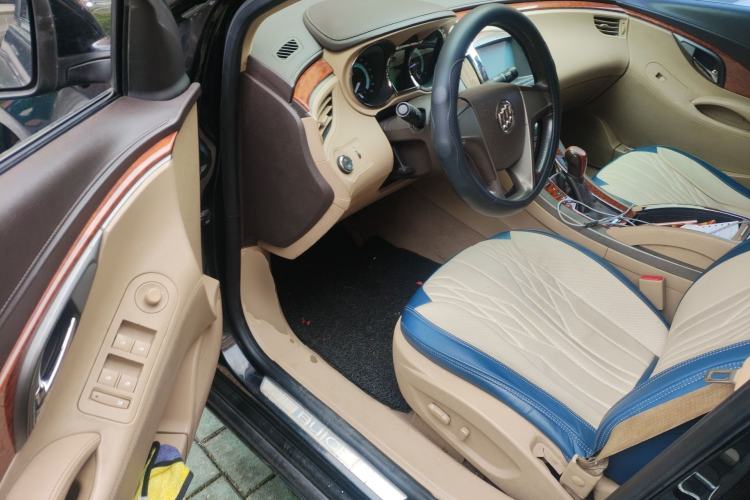 Used Buick LaCrosse 2012 2.4L SIDI Comfort Edition Driver Seat