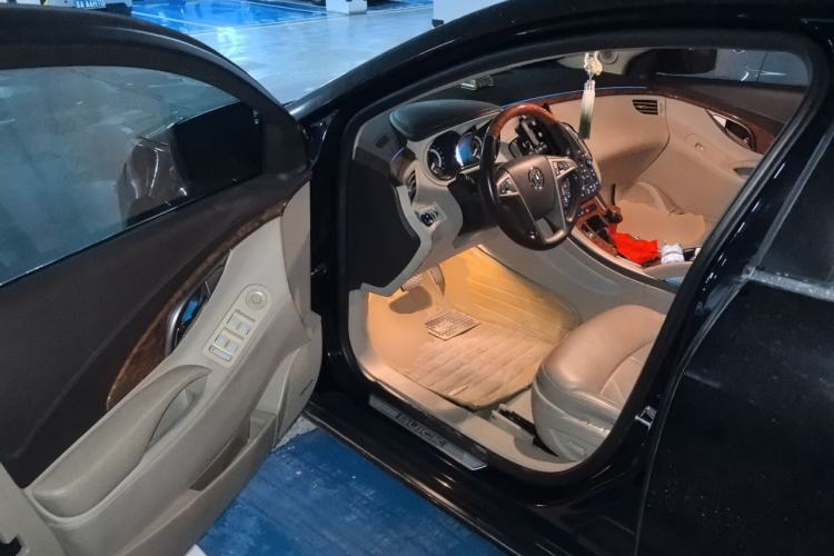 Used Buick LaCrosse 2012 2.4L SIDI Luxury Edition Driver Seat