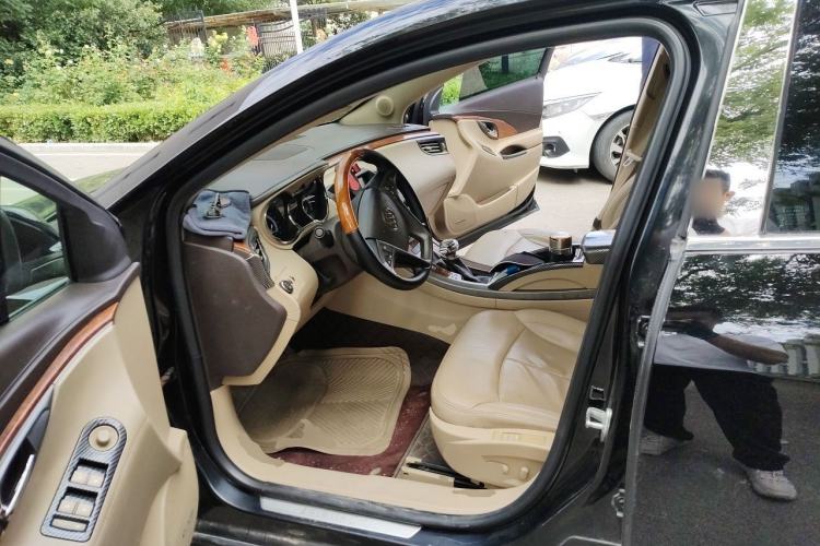 Used Buick LaCrosse 2012 2.4L SIDI Luxury Edition Driver Seat