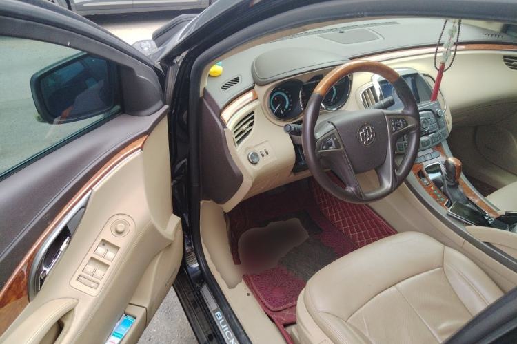 Used Buick LaCrosse 2012 2.4L SIDI Luxury Edition Driver Seat
