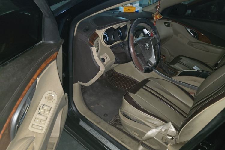 Used Buick LaCrosse 2012 2.4L SIDI Comfort Edition Driver Seat