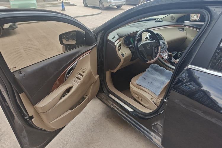 Used Buick LaCrosse 2012 2.4L SIDI Elegant Edition Driver Seat