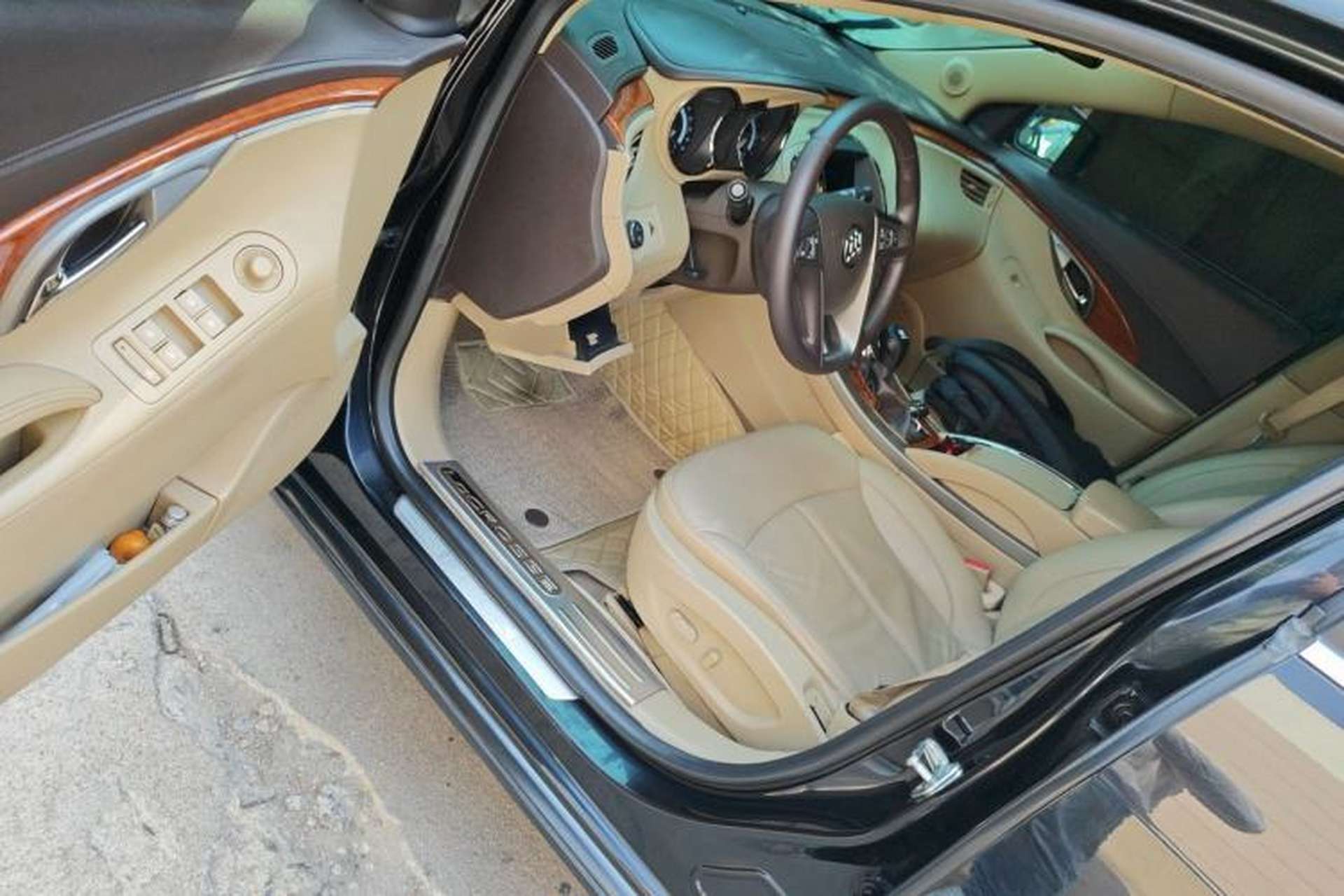 Used Buick LaCrosse 2012 2.4L SIDI Haoya Edition Driver Seat