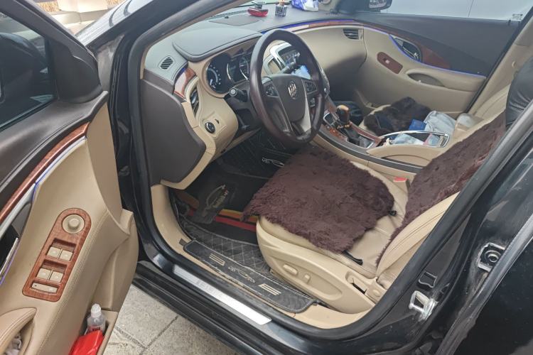 Used Buick LaCrosse 2012 2.4L SIDI Luxury Edition Driver Seat