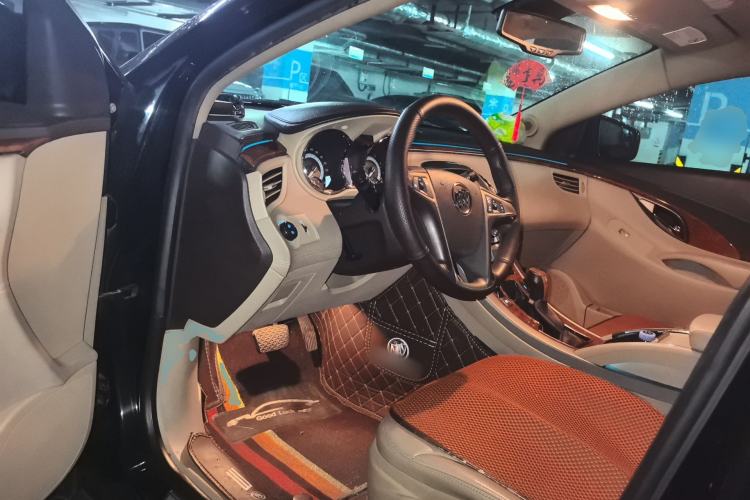 Used Buick LaCrosse 2012 2.4L SIDI Haoya Edition Driver Seat