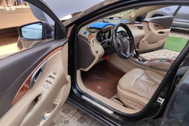 Used Buick LaCrosse 2012 2.4L SIDI Haoya Edition Driver Seat