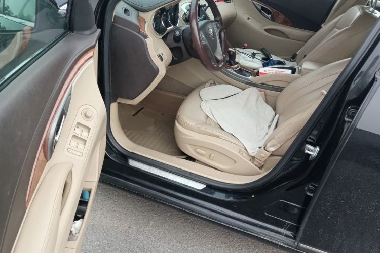 Used Buick LaCrosse 2012 2.4L SIDI Haoya Edition Driver Seat