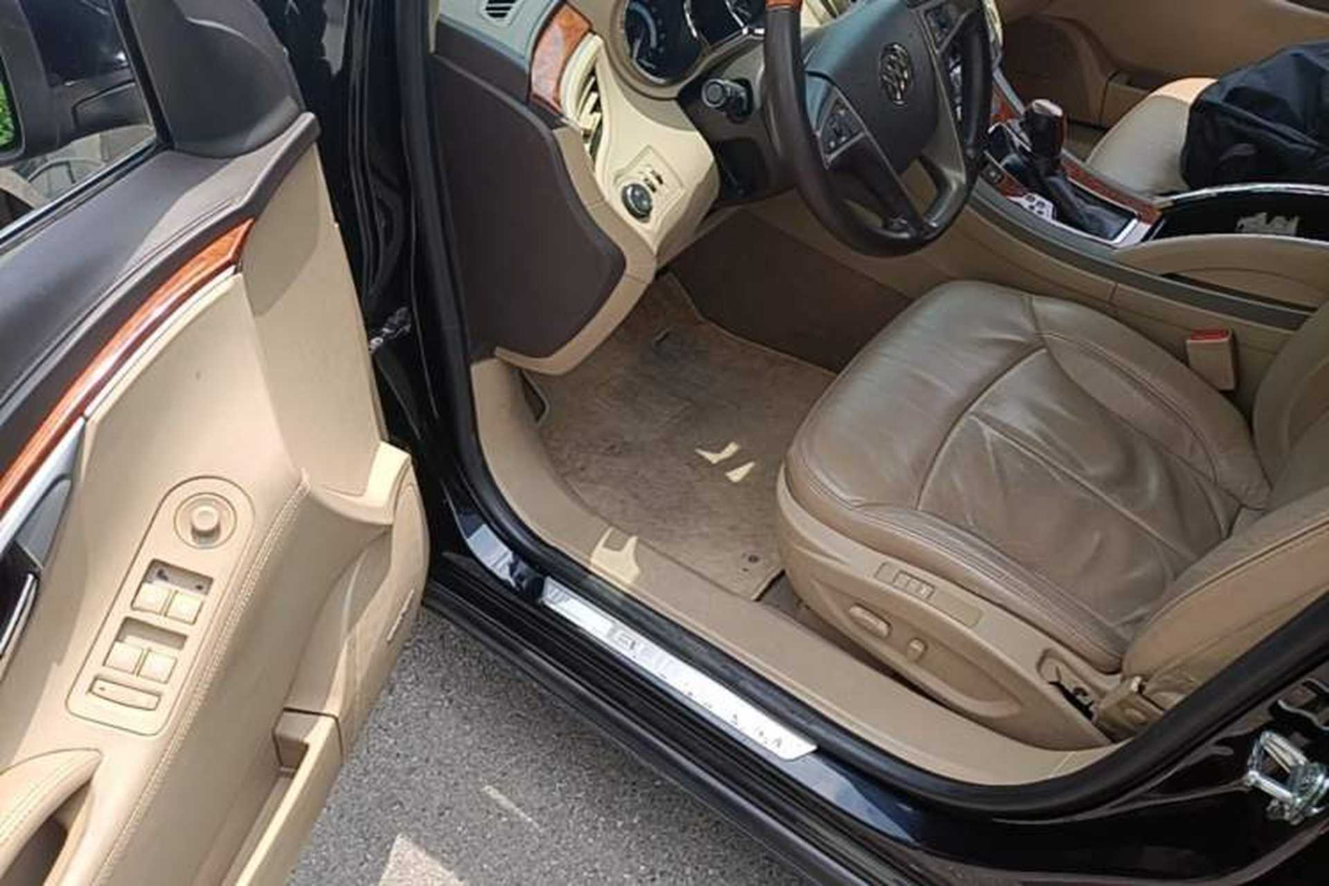 Used Buick LaCrosse 2012 2.4L SIDI Luxury Edition Driver Seat