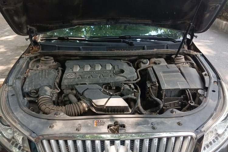 Used Buick LaCrosse 2012 2.4L SIDI Haoya Edition Engine Bay