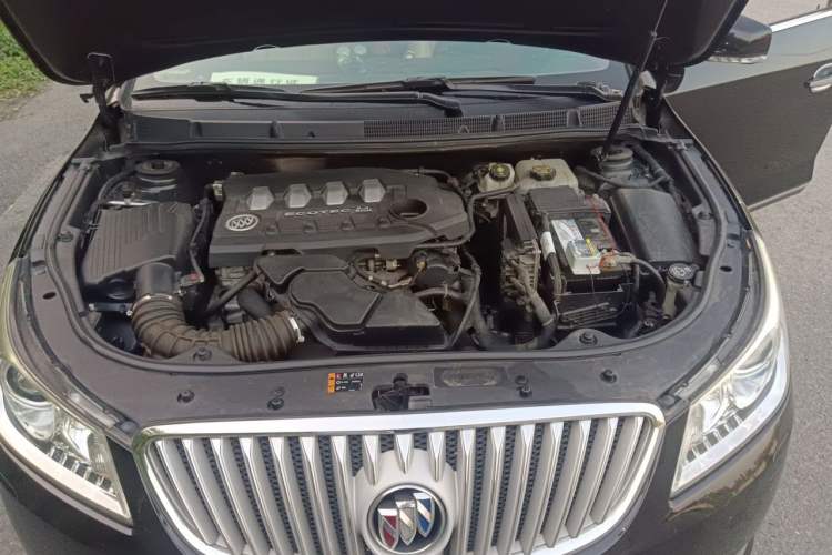 Used Buick LaCrosse 2012 2.4L SIDI Haoya Edition Engine Bay