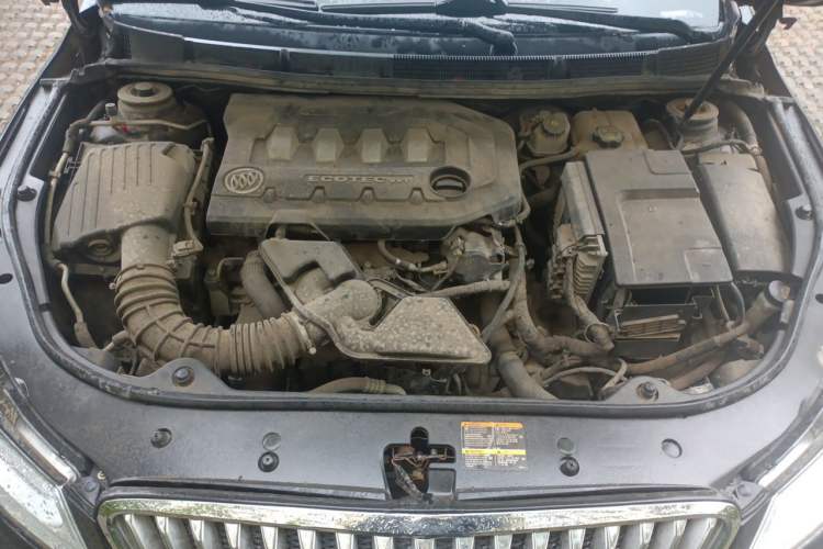 Used Buick LaCrosse 2012 eAssist 2.4L Elegance Edition Engine Bay