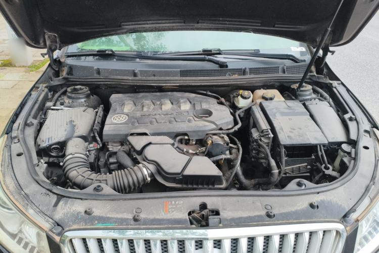 Used Buick LaCrosse 2012 2.4L SIDI Haoya Edition Engine Bay