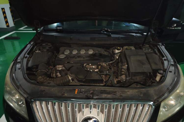 Used Buick LaCrosse 2012 2.4L SIDI Comfort Edition Engine Bay