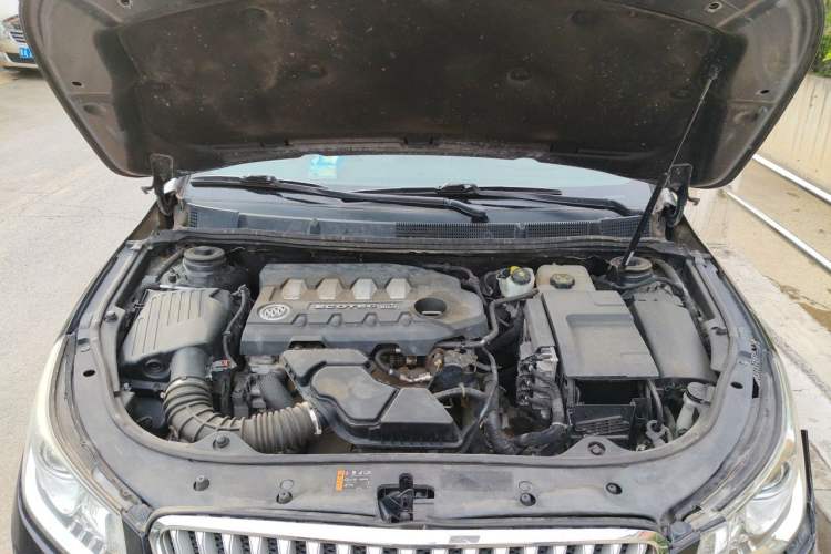 Used Buick LaCrosse 2012 2.4L SIDI Haoya Edition Engine Bay