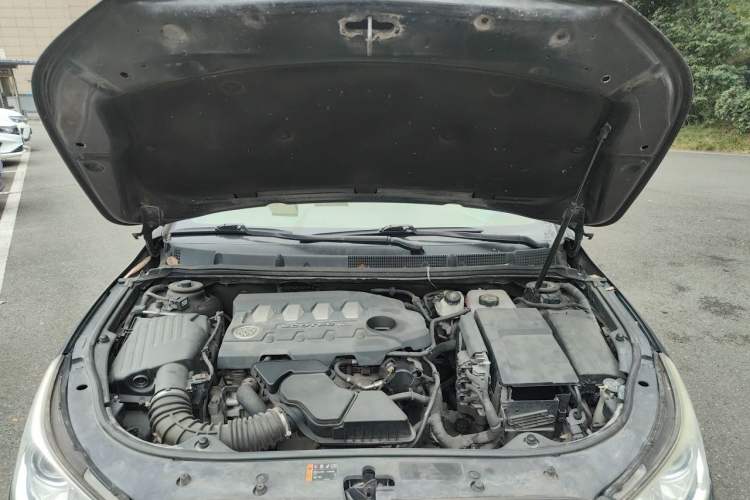 Used Buick LaCrosse 2012 2.4L SIDI Comfort Edition Engine Bay