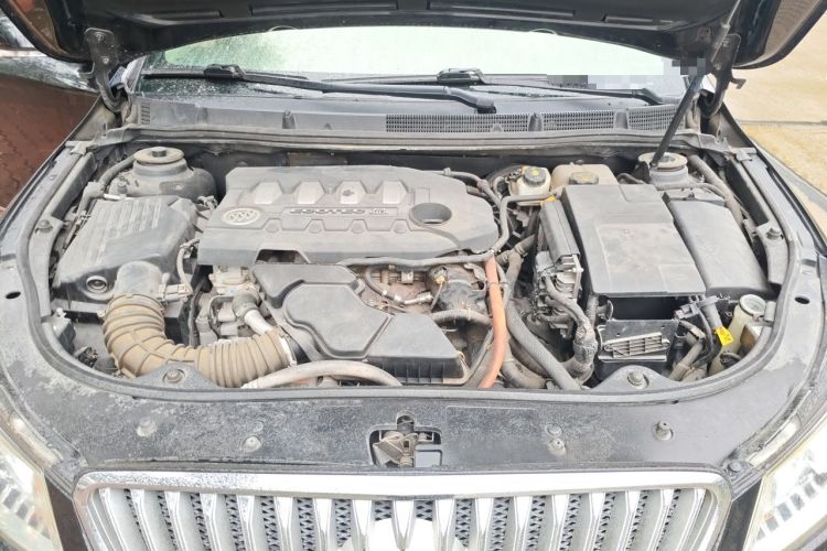 Used Buick LaCrosse 2012 eAssist 2.4L Luxury Edition Engine Bay