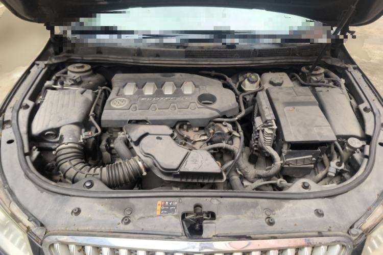 Used Buick LaCrosse 2012 2.4L SIDI Luxury Edition Engine Bay