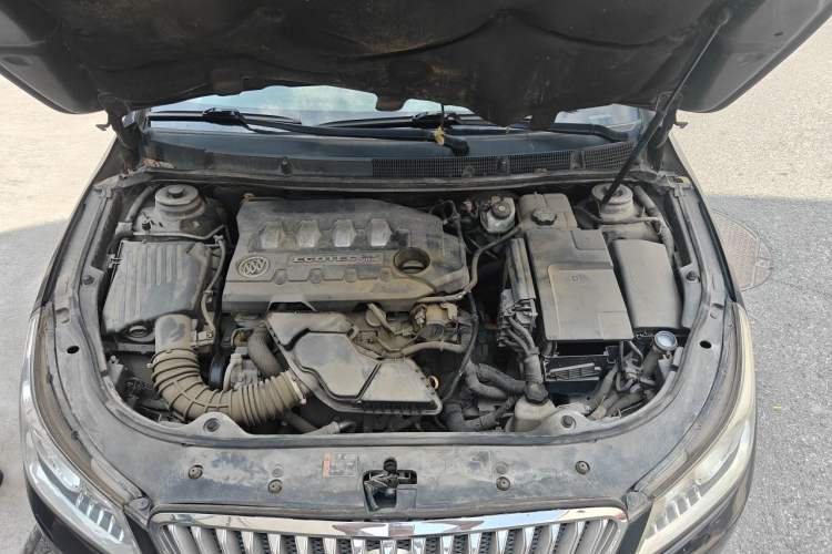 Used Buick LaCrosse 2012 2.4L SIDI Haoya Edition Engine Bay