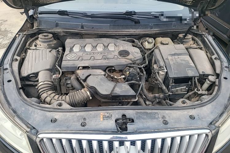 Used Buick LaCrosse 2012 2.4L SIDI Comfort Edition Engine Bay