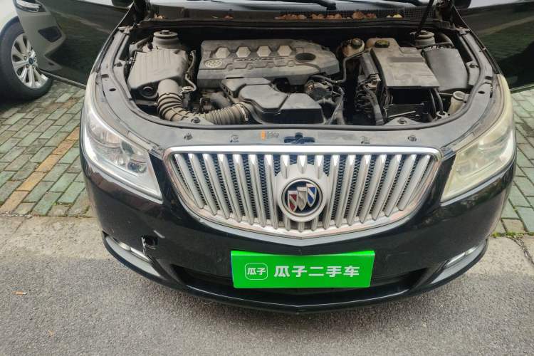 Used Buick LaCrosse 2012 2.4L SIDI Comfort Edition Engine Bay