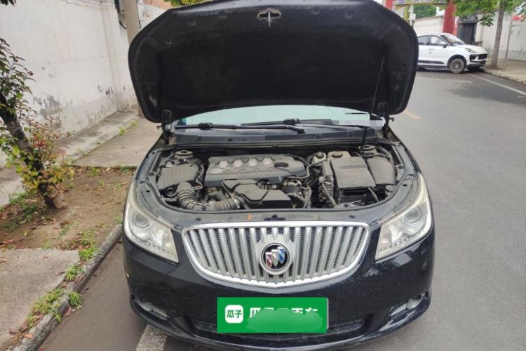 Used Buick LaCrosse 2012 2.4L SIDI Luxury Edition Engine Bay