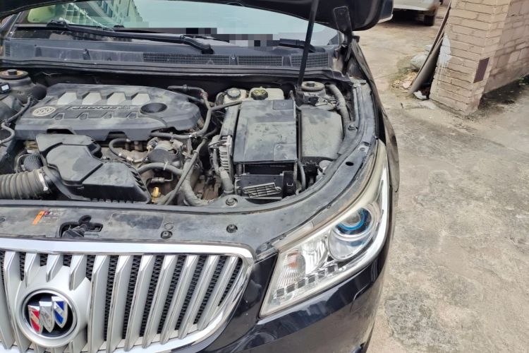 Used Buick LaCrosse 2012 2.4L SIDI Luxury Edition Engine Bay Left