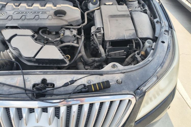 Used Buick LaCrosse 2012 2.4L SIDI Haoya Edition Engine Bay Left