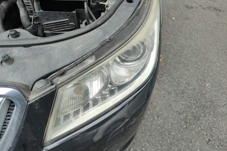 Used Buick LaCrosse 2012 2.4L SIDI Comfort Edition Engine Bay Left