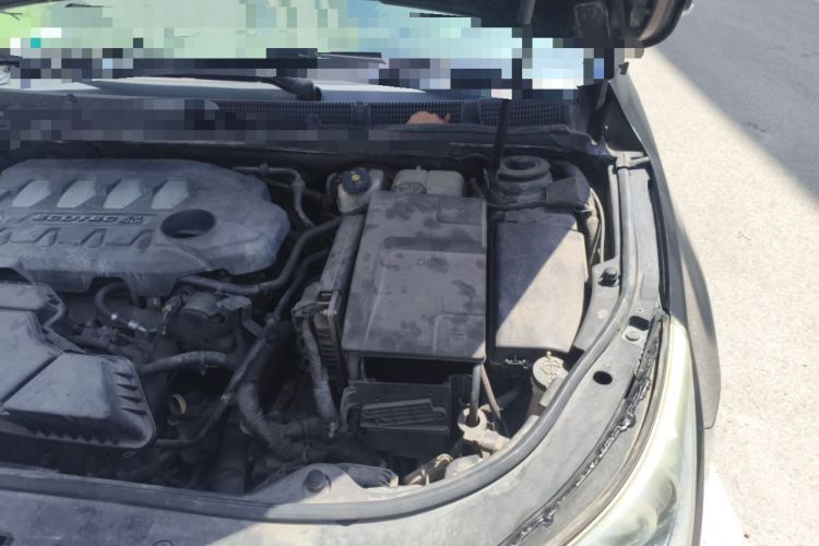 Used Buick LaCrosse 2012 2.4L SIDI Elegant Edition Engine Bay Left