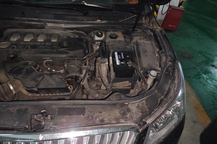 Used Buick LaCrosse 2012 2.4L SIDI Elegant Edition Engine Bay Left