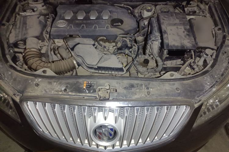 Used Buick LaCrosse 2012 2.4L SIDI Luxury Edition Engine Bay
