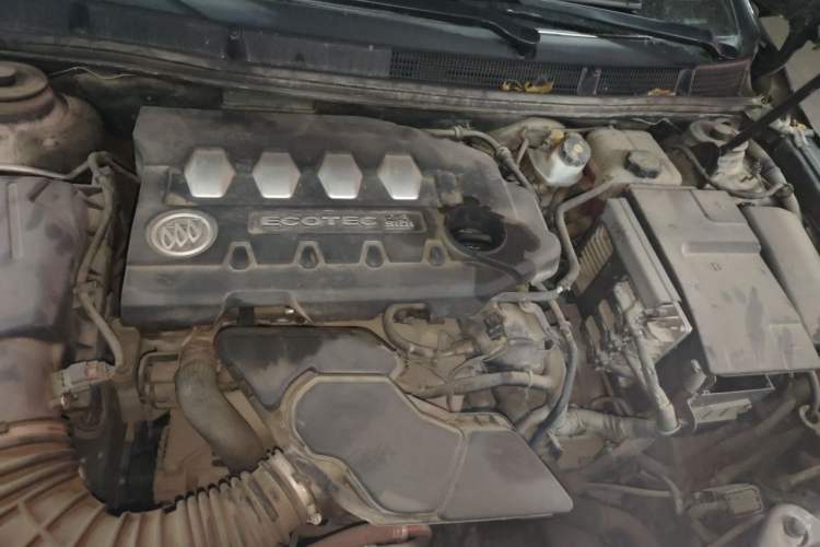 Used Buick LaCrosse 2012 2.4L SIDI Haoya Edition Engine Bay
