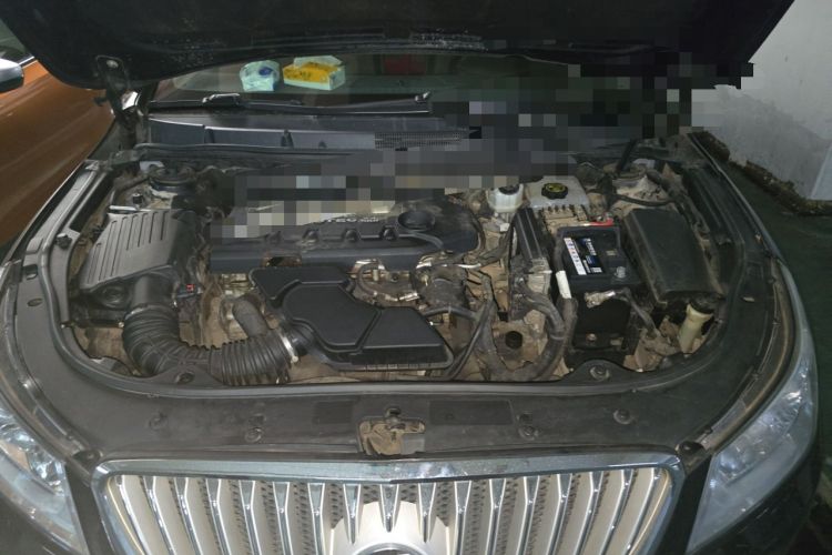 Used Buick LaCrosse 2012 2.4L SIDI Comfort Edition Engine Bay