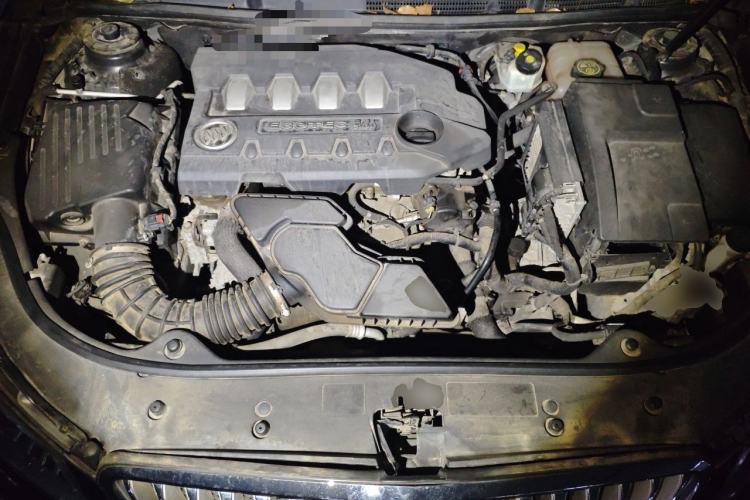 Used Buick LaCrosse 2012 2.4L SIDI Haoya Edition Engine Bay