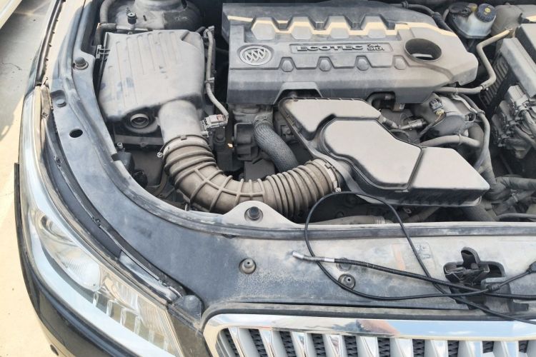 Used Buick LaCrosse 2012 2.4L SIDI Haoya Edition Engine Bay Right