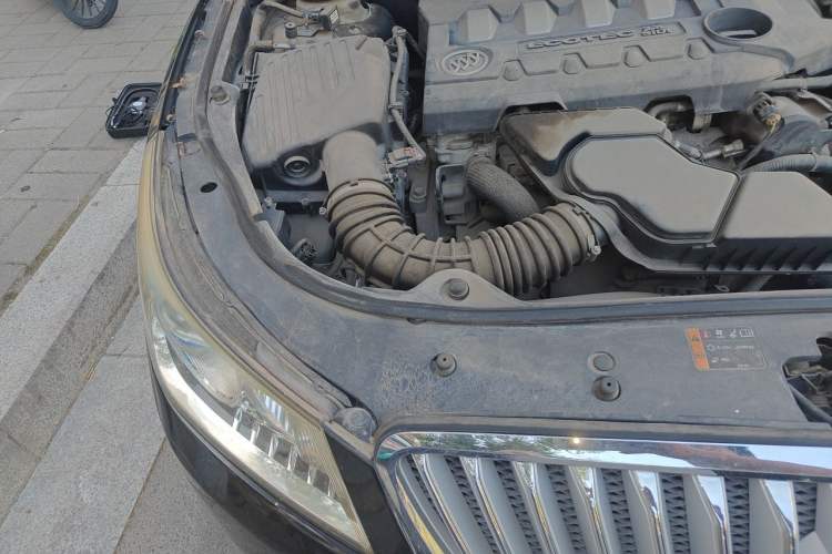 Used Buick LaCrosse 2012 2.4L SIDI Haoya Edition Engine Bay Right