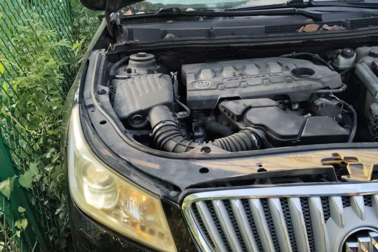 Used Buick LaCrosse 2012 2.4L SIDI Haoya Edition Engine Bay Right