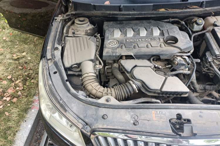 Used Buick LaCrosse 2012 2.4L SIDI Haoya Edition Engine Bay Right