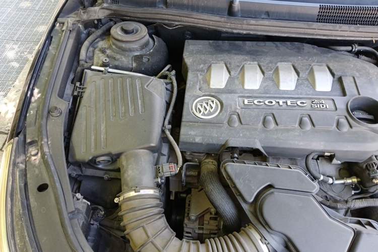 Used Buick LaCrosse 2012 2.4L SIDI Haoya Edition Engine Bay Right