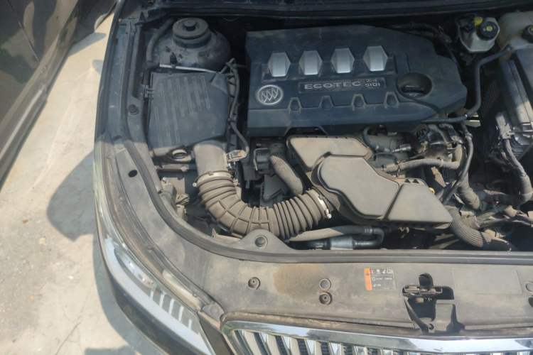 Used Buick LaCrosse 2012 2.4L SIDI Haoya Edition Engine Bay Right