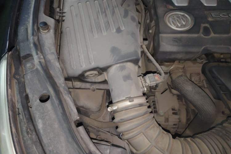Used Buick LaCrosse 2012 2.4L SIDI Haoya Edition Engine Bay Right
