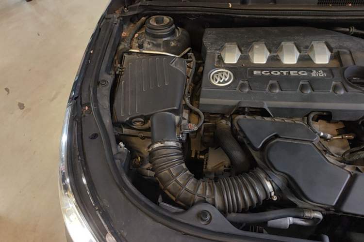 Used Buick LaCrosse 2012 2.4L SIDI Haoya Edition Engine Bay Right