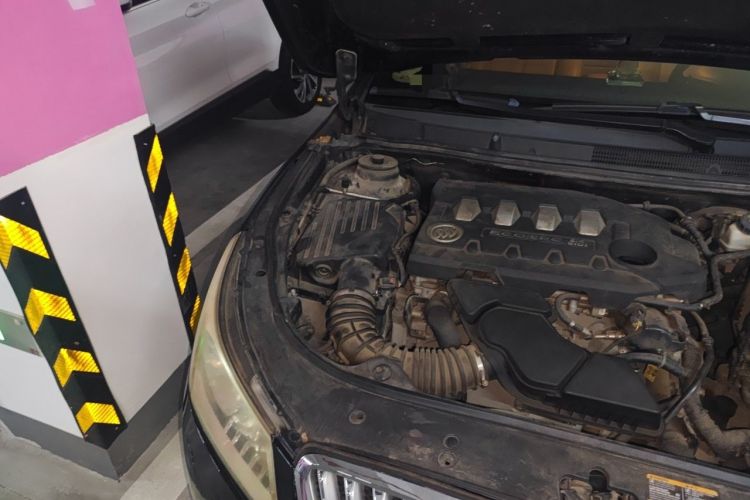 Used Buick LaCrosse 2012 2.4L SIDI Haoya Edition Engine Bay Right