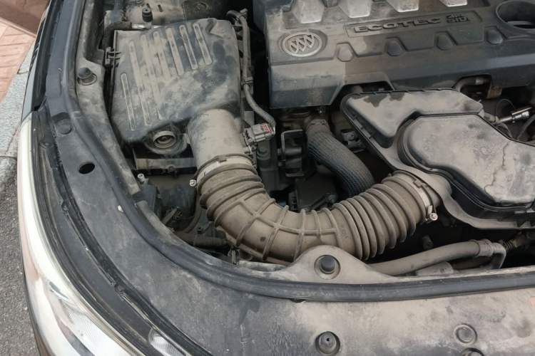 Used Buick LaCrosse 2012 2.4L SIDI Haoya Edition Engine Bay Right